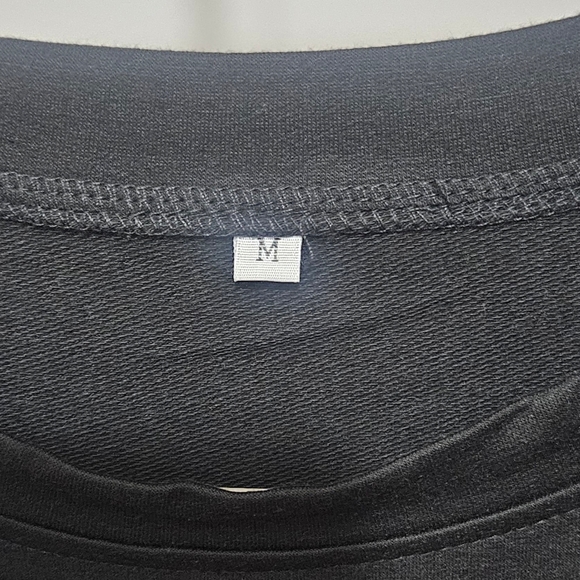 NWT Medium "Strawberry Fields Forever" Lightweight Sweatshirt - Picture 6 of 7